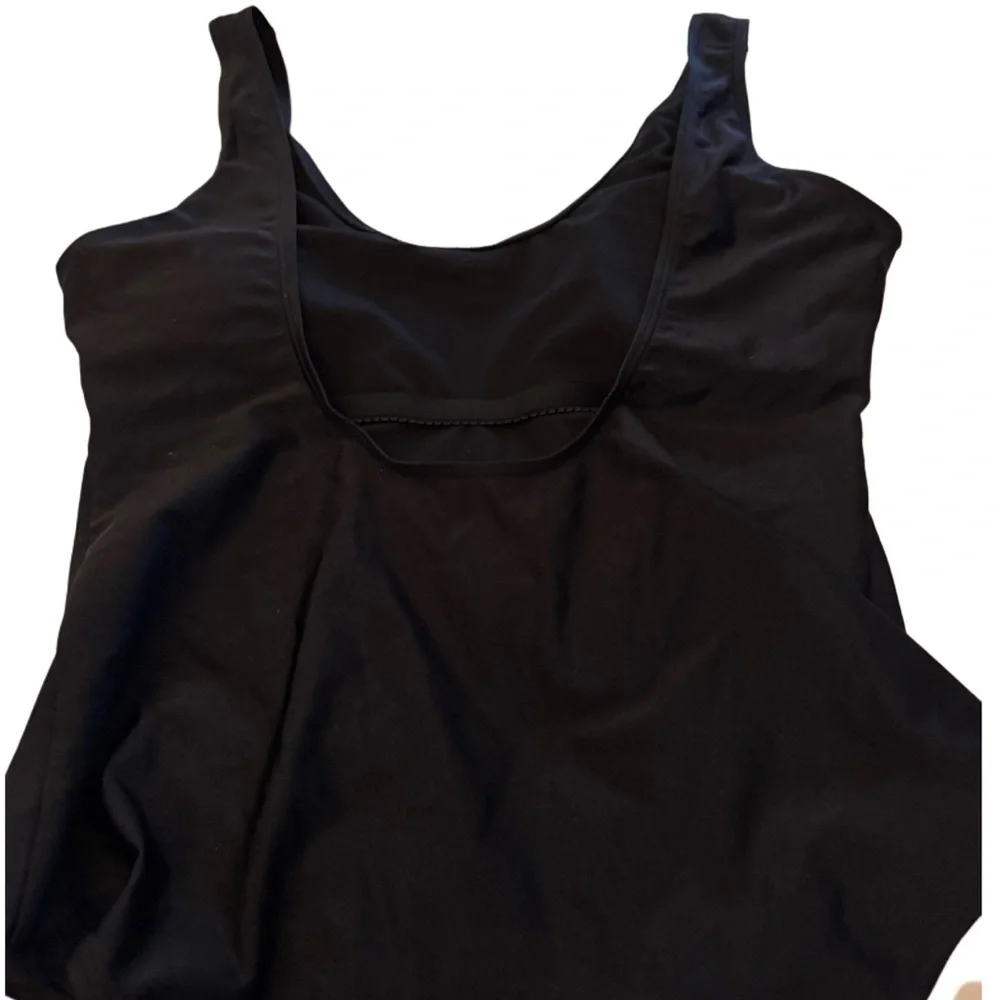 NWOT Women’s Black 'MAMA' one piece Swimsuit from “PatPat”, size S - Picture 3 of 5